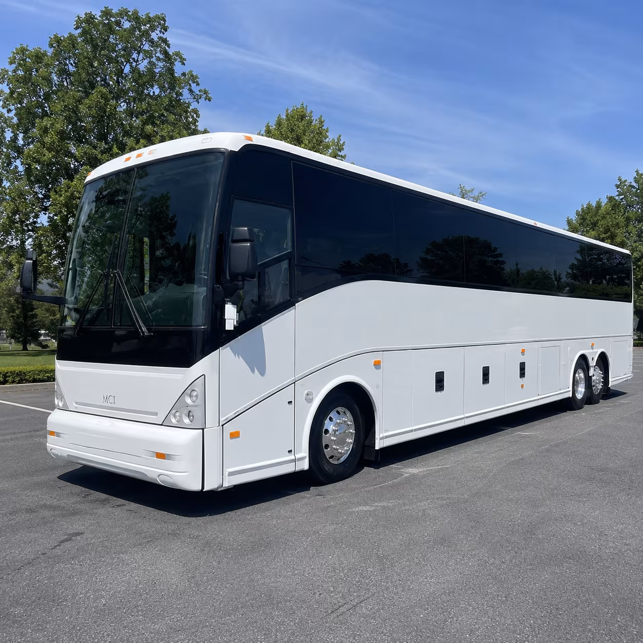 charter bus and minibus rentals for veteran service organizations in livonia