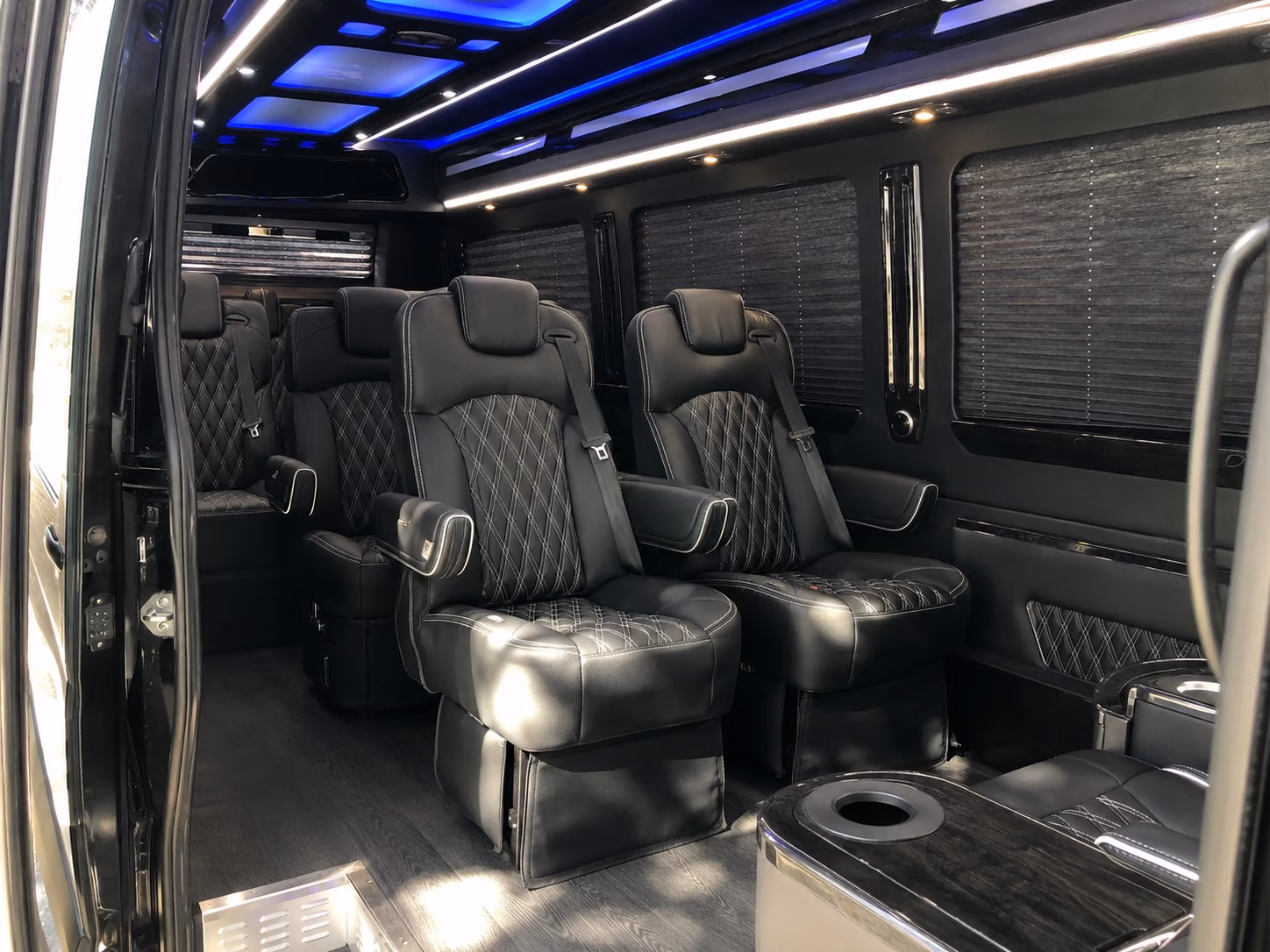 livonia corporate event transportation
