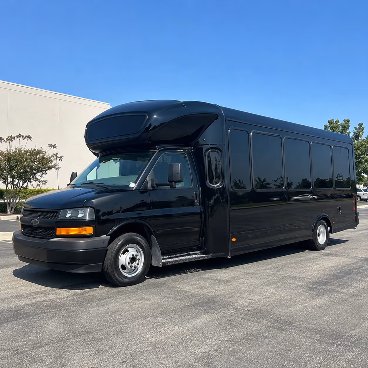 livonia party bus rental 2