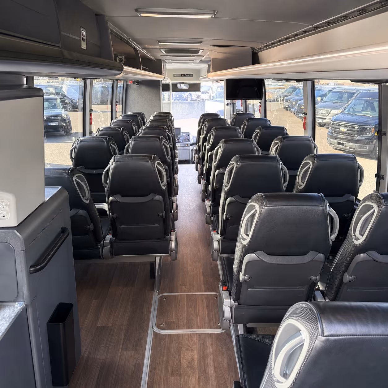 weekly worship shuttle buses for livonia congregations